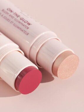 Wander Beauty Dual Ended Cream Blush and Illumonator